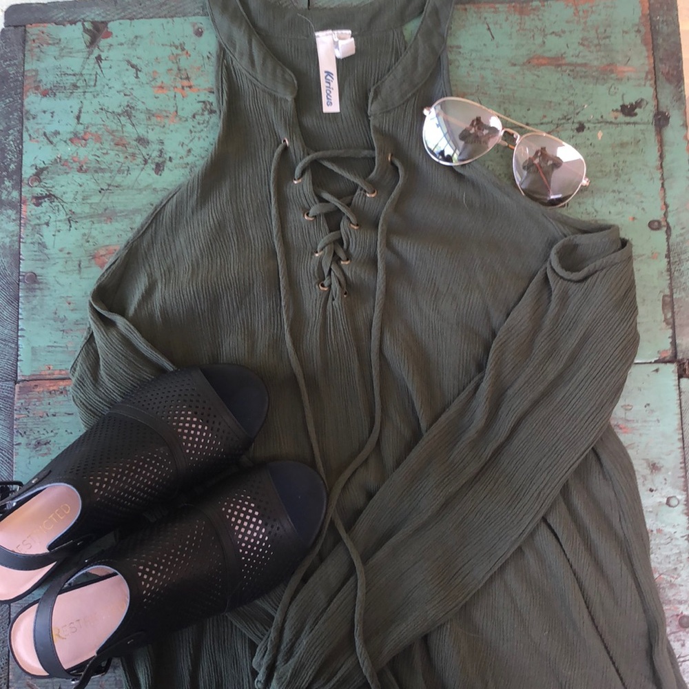 Forest green cold-should summer top